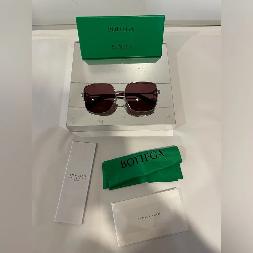 BOTTEGA VENETA BV1199S-003 WOMEN'S SUNGLASSES - Picture 3 of 9